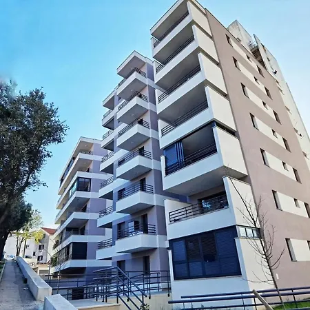 Grandpa's Tree - Private Garage Apartament Split