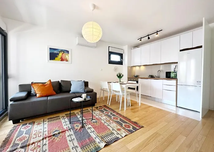 Apartment Grandpa's Tree - Private Garage *