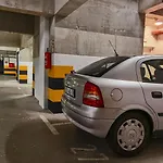 Grandpa's Tree - Private Garage Apartment *